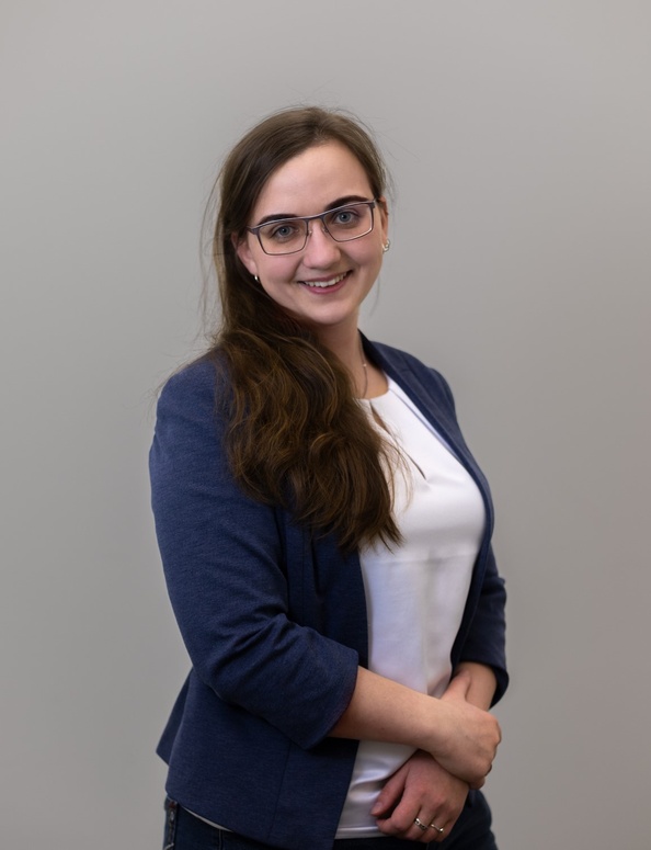 Lilla-Fesüs_Web