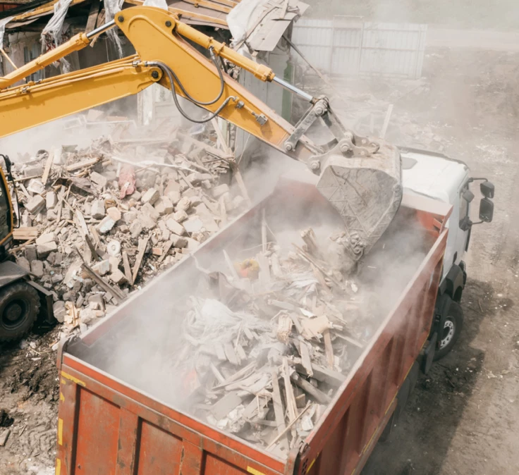 Beladung auf der Baustelle Beladung